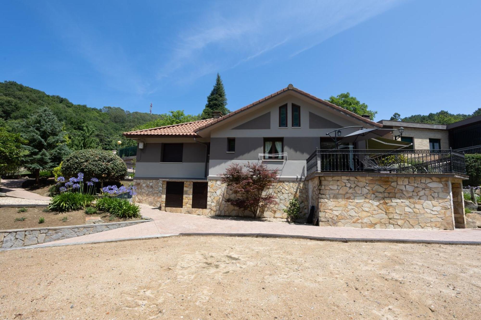 Sarren Villa Pool Bermeo Eksteriør bilde